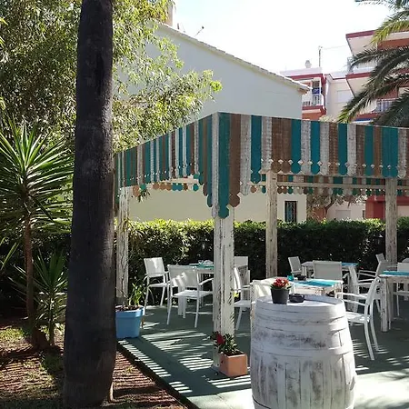 Apartamentos Mr La Racona Santa Llucia